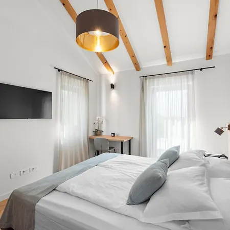 Villa Fritula With Private Pool&bbq