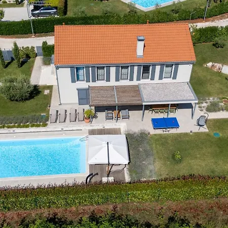 Villa Fritula With Private Pool&bbq Lasci