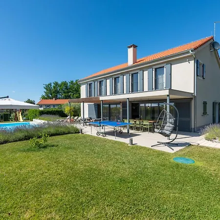 Fritula With Private Pool And Bbq Villa