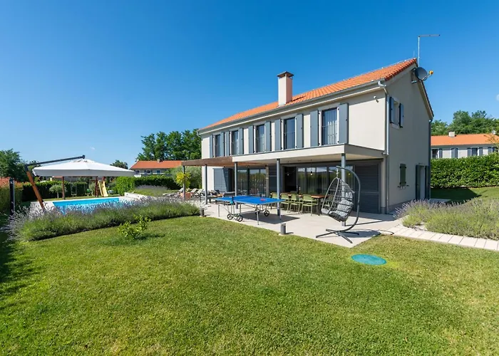 Fritula With Private Pool And Bbq Villa